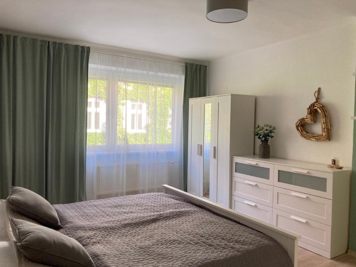 Apartamento Family Provence Mikulov Exterior foto